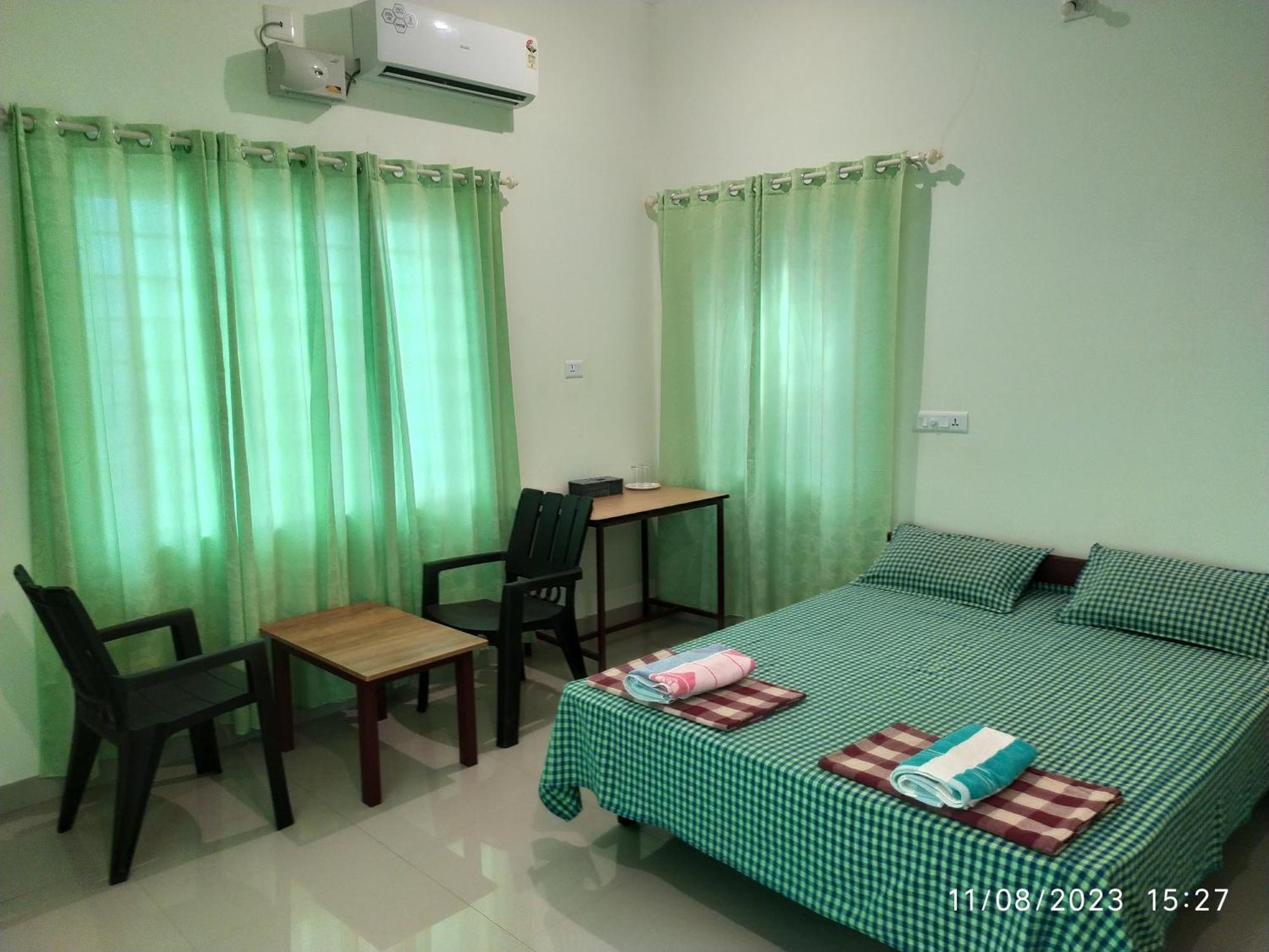 Homestay West House Kannur